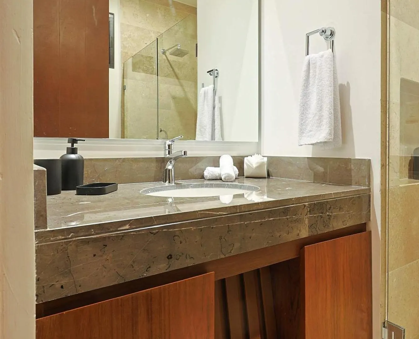 Holiday home Modern Townhouse With Private Pool And Bbq Area Villa Playa del Carmen