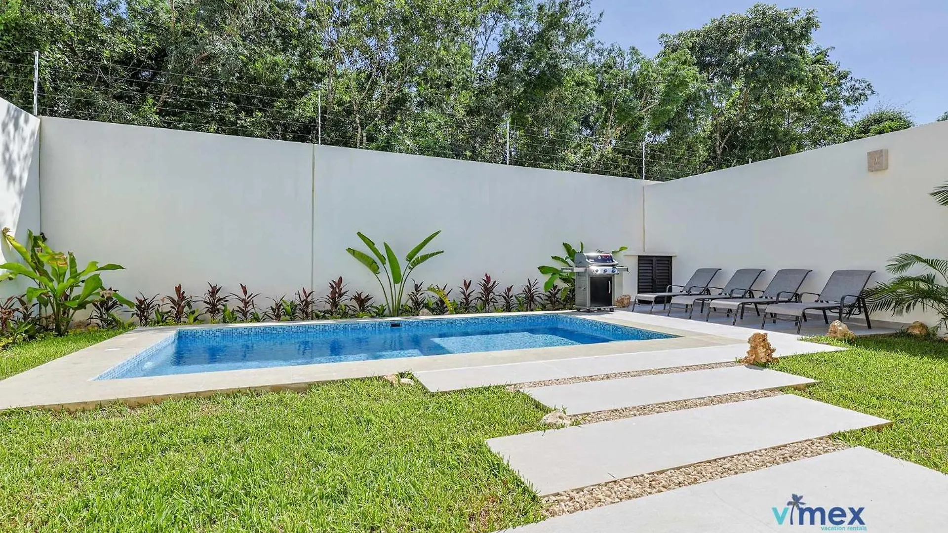 Modern Townhouse With Private Pool And Bbq Area Villa Playa del Carmen Holiday home