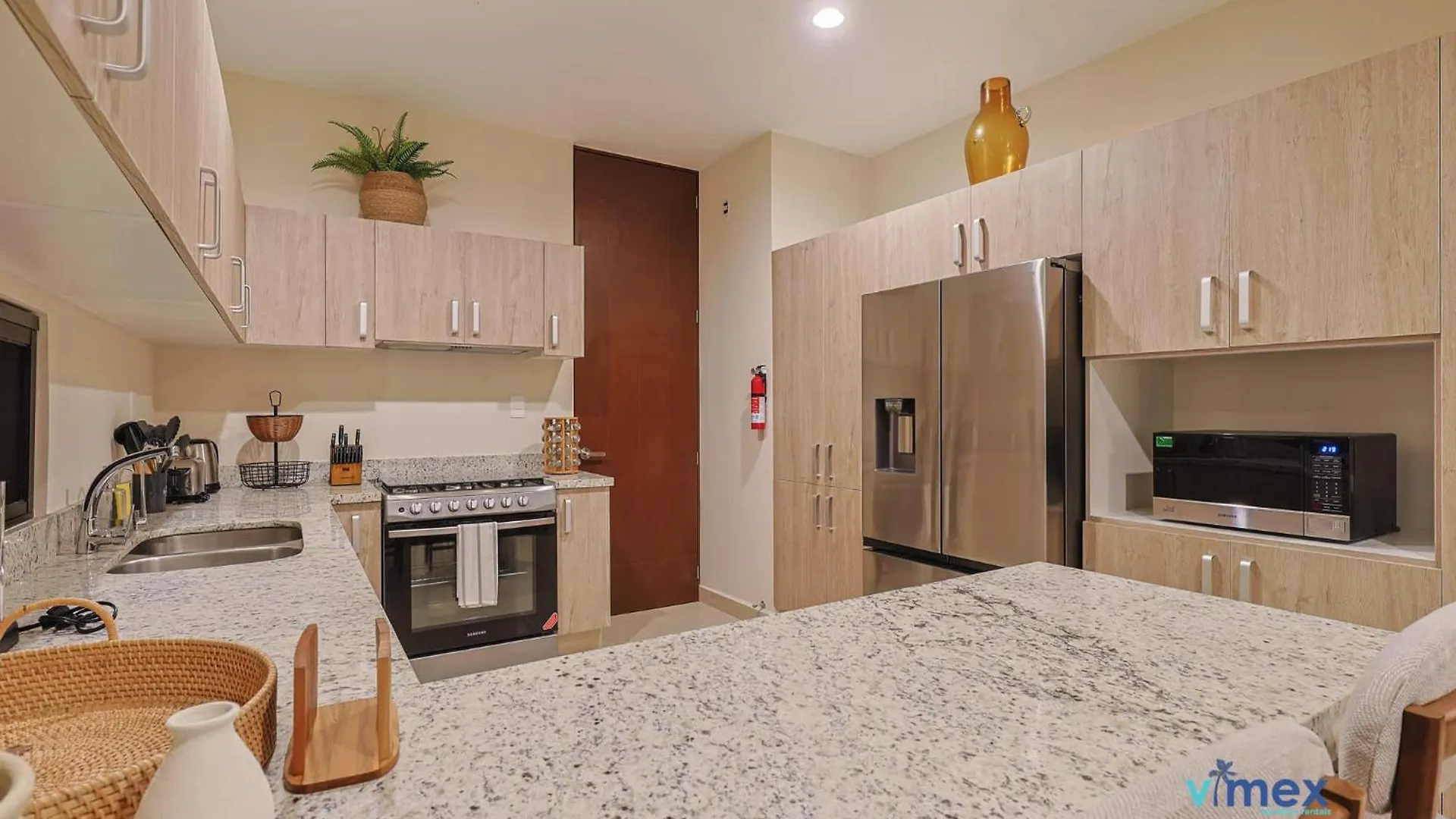Modern Townhouse With Private Pool And Bbq Area Villa Playa del Carmen