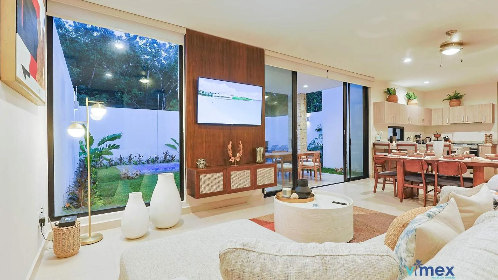 Modern Townhouse With Private Pool And Bbq Area Villa Playa del Carmen Holiday home